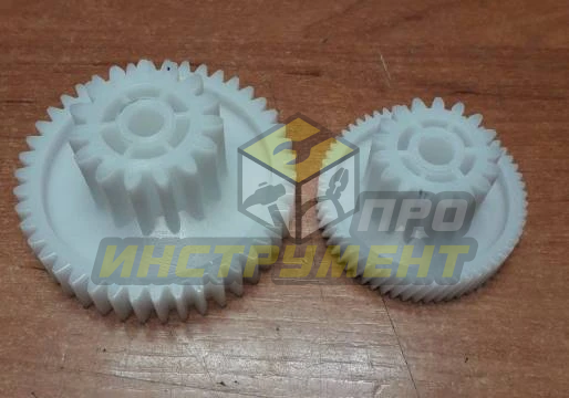 Шестерня для мр "Redmond" RMG-1212, 2 шт(d-67/33/8,зуб-43/15 прям/прям;d-49.5/27.5/8,зуб-59/17)